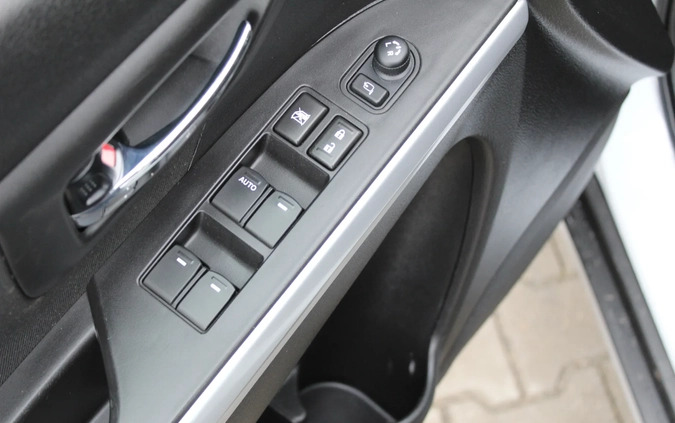 Suzuki SX4 S-Cross cena 62900 przebieg: 191500, rok produkcji 2018 z Węgorzewo małe 301